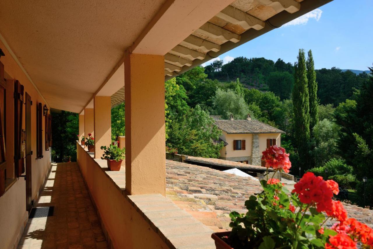 Agriturismo Le Querce Di Assisi Villa Exterior photo